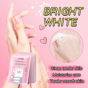 Soins <span class=keywords><strong>de</strong></span> la <span class=keywords><strong>peau</strong></span> à la nicotinamide <span class=keywords><strong>de</strong></span> haute qualité, vente chaude, exfoliation, blanchiment, hydratation et nourrissant, <span class=keywords><strong>film</strong></span> pour les mains à bas prix - Product Image 3