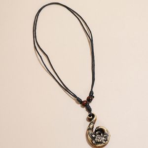 Collana Etnica Tribale con Perline in Legno e Ciondoli a Forma di Tartaruga Marina, Regolabile in Resina, Cordino Nero Portafortuna per Uomo, Macramè Longevità - Product Image 2