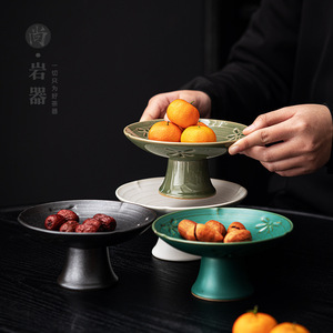 Plateau à fruits en céramique créatif, haut et rond, pour la table à thé, la maison ou les fêtes. - Product Image 1