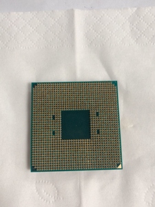AMD Ryzen <strong>3</strong> <strong>2300X</strong> Quad Core Quad Threaded AM4 Interface with Intact Color and Pins - Product Image 6