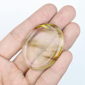 Natuurlijke edelsteen zorgstenen kristal, handgesneden gravure ambachten Gua Sha kristal 45x35x8MM - Product Image 3