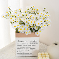 Fleurs de marguerite artificielles blanches en plein air fausses fleurs sauvages avec tiges Faux verdure arbustes plantes Arrangements pour mariage