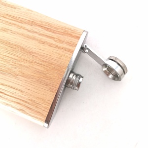 Bình Rượu Hông Gỗ Sồi Tự Nhiên Thật Tùy Chỉnh Bình Hông Bằng Thép Không Gỉ Cầm Tay Bình Rượu Whisky Vân Gỗ Kim Loại - Product Image 6