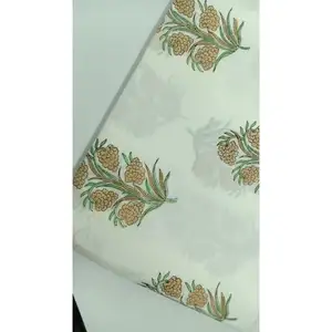 Tela estampada floral algodón césped de buena calidad para acolchado ropa vestido de fabricación y proveedor de India