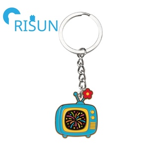 Gantungan kunci Enamel TV logam kustom pabrik gantungan kunci Aksesori gantungan kunci film Anime kartun kustom Aksesori gantungan kunci televisi lama Retro - Product Image 6