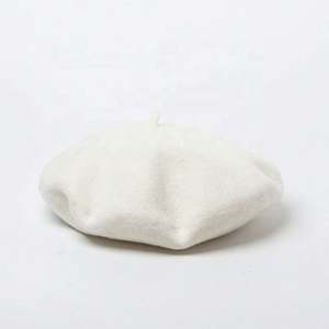 Bérets classiques en laine australienne de qualité supérieure pour le sport, les fêtes, le ski, la pêche et les tenues décontractées - Product Image 3