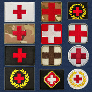 Rescue médical velcro croix patchs broderie tactique croix rouge Badges pour sac à dos - Product Image 1