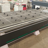 Grande zone de travail 1325 Machine de gravure au laser pour le retrait du revêtement arrière et le gravure sur verre pour miroir LED 1300*2500mm