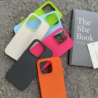 Promotion Coques de Téléphone Portable Couleur Unie Housse de Protection pour IPhone 11 12 13 14 15 Pro Max Étui en Silicone pour Femme