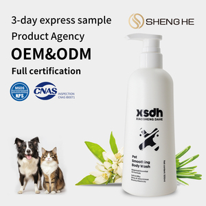 Champú Suave para Perros y Gatos con Fórmula Desodorante <span class=keywords><strong>Natural</strong></span>, Cuidado Hidratante del Pelaje y Soporte para Piel Sensible - Product Image 2