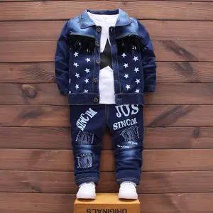 Commercio all'ingrosso popolare dei jeans tre pezzi set di abbigliamento per bambini a manica lunga per bambini che coprono gli insiemi