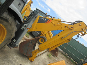 รถตักล้อยาง JCB 4x4 พร้อมหัวขุดขนาดเล็ก รถขุดตีนตะขาบแบบลากจูง รถตักล้อยาง 4x4/รถขุดตีนตะขาบ - Product Image 5