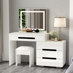 Table de toilette en bois blanche simple et abordable pour chambre à coucher <span class=keywords><strong>avec</strong></span> <span class=keywords><strong>miroir</strong></span>, ensemble de meubles de maison modernes de luxe <span class=keywords><strong>avec</strong></span> éclairage <span class=keywords><strong>LED</strong></span> pour le maquillage - Product Image 2