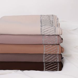 Hiyab Largo <span class=keywords><strong>de</strong></span> Chifón Sólido con Borde Cuadrado y Pedrería Premium, Pañuelo para la Cabeza, Bufanda, Chal para Mujer - Product Image 2