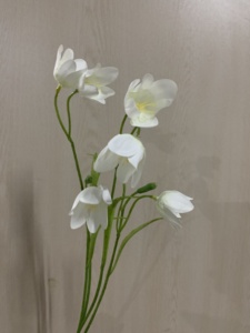 <span class=keywords><strong>Flores</strong></span> Artificiales 3D <span class=keywords><strong>de</strong></span> Alta Calidad con Tacto Real, Ramas <span class=keywords><strong>de</strong></span> <span class=keywords><strong>Flores</strong></span> Blancas Multicabezas para Decoración del Hogar, Mesa, Navidad, Dí<span class=keywords><strong>a</strong></span> <span class=keywords><strong>de</strong></span> la Madre - Product Image 6