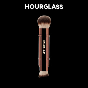 No.26 Brocha de base retráctil de doble cabeza Brocha de maquillaje de reloj de arena Corrector líquido portátil Brocha de base líquida para la cara - Product Image 2