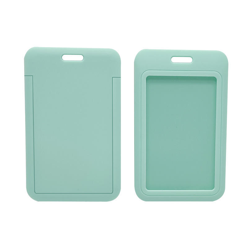 สีเขียวอ่อน