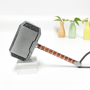 Vente en gros 1:<span class=keywords><strong>2</strong></span> 20cm Marteau de <span class=keywords><strong>Thor</strong></span> en métal de haute qualité Porte-clés Vente en gros personnalisée Avengers <span class=keywords><strong>Marvel</strong></span> Alliage de zinc - Product Image 3