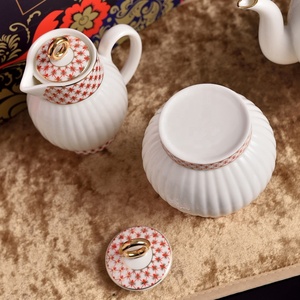 Russian Style Small Bee Pattern Simple Eco-Friendly Bone China High Footed Tea Set - Product Image 3
