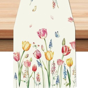 Paquete de 4 Manteles de Plástico con Diseño Floral de Tulipanes y Lavanda para Primavera/Verano, 51x86 Pulgadas - Product Image 4