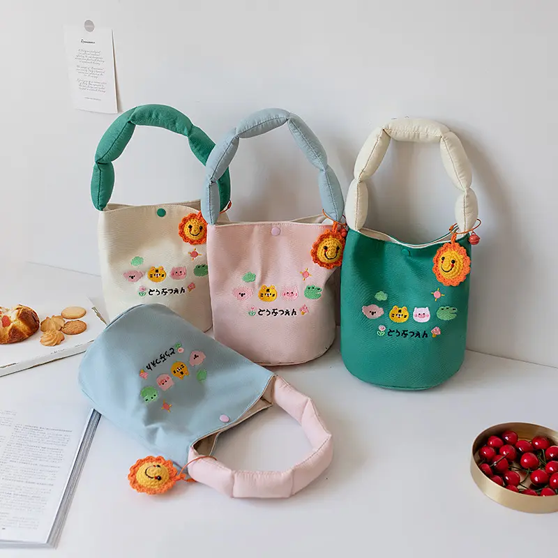 Cute Summer Canvas Shopping Bag Female Embroidered Flowers Bucket Bag Small Cartoon Tote Bag For Women