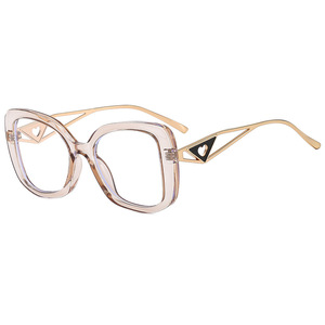 Lunettes <span class=keywords><strong>de</strong></span> <span class=keywords><strong>lecture</strong></span> <span class=keywords><strong>de</strong></span> luxe 2026 pour <span class=keywords><strong>femme</strong></span>, monture carrée, branches triangulaires en forme <span class=keywords><strong>de</strong></span> cœur, verres anti-lumière bleue transparents pour ordinateur - Product Image 6