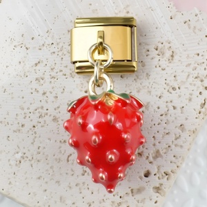 Pulsera DIY de Acero Inoxidable Italiano de Venta Caliente con Colgante de Frutas (Cereza, Fresa) y Estilo de Moda con Abalorios de Costura Libre para Venta Transfronteriza - Product Image 6