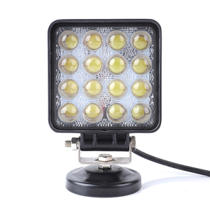 Vente en gros LED 48W Offroad Led Lights Accessoires <span class=keywords><strong>de</strong></span> voiture Véhicules lourds Lumière <span class=keywords><strong>de</strong></span> conduite LED Lampe <span class=keywords><strong>de</strong></span> travail <span class=keywords><strong>pour</strong></span> ATV UTV SUV Camion <span class=keywords><strong>Bateau</strong></span> - Product Image 1