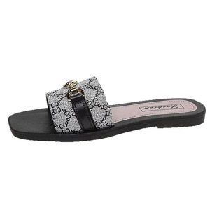 Sandales d'été pour femmes grandes tailles, style claquettes d'intérieur et pantoufles d'extérieur, antidérapantes, vente en gros fabricant - Product Image 5