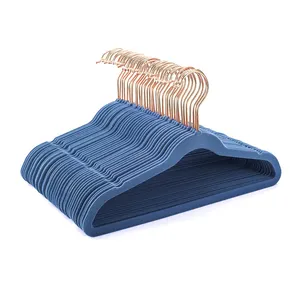 Colgador de flocado azul Beishite de 42CM, almacenamiento multifuncional para el hogar, percha antideslizante de terciopelo sin costuras para clasificación de ropa de bebé