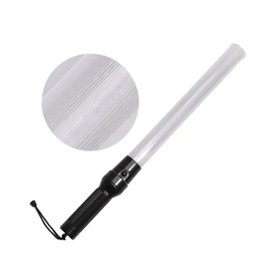 Bán Buôn Giá 54Cm Vỏ Màu Trắng Màu Đỏ Màu Xanh Lá Cây Màu Cầm Tay Nhấp Nháy Ánh Sáng Wands Giao Thông Baton - Product Image 5
