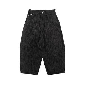 Jeans pour homme en denim brut non sanforisé 100% coton 15 oz à jambe large de style américain traditionnel OEM avec pli simple sur le devant et ourlet biaisé - Product Image 1