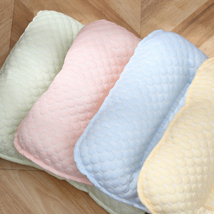 Sommer-Kühlmatte aus atmungsaktivem Stoff für Hunde & Katzen – Langlebig & Tragbar – Direkt vom Hersteller - Product Image 3