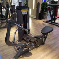 Equipo de Gimnasio Comercial de Servicio Premium: Máquina de Remo Sentado con Peso para Entrenamiento de Pecho y Piernas.