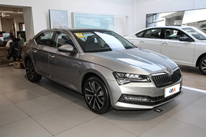 Volkswagen <span class=keywords><strong>SKODA</strong></span> Superb 2024 TSI280 DSG Premium Edition <span class=keywords><strong>Voiture</strong></span> d'<span class=keywords><strong>occasion</strong></span> pas chère à vendre Voitures Doccasion TSI + DSG Powertrain - Product Image 3