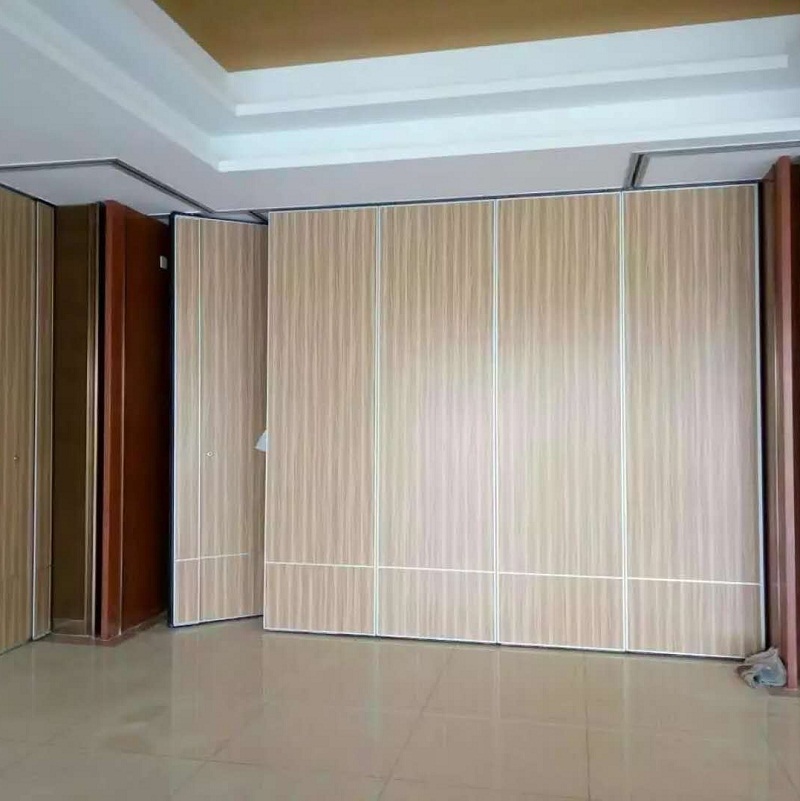 Opérable diviseur acoustique panneau mural rétractable panneau de séparation de mur de cloisons mobiles pour studio de danse