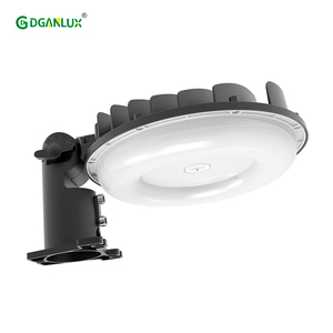 Lampe de grange extérieure ETL DLC avec capteur photocellule SMD2835 3CCT IP65 Corps en aluminium 150LM/W Efficacité Garantie 5 ans - Product Image 1
