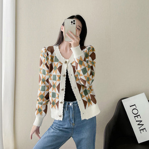 Cárdigan Grueso de Punto con Botones y Diseño de Rombo en Contraste de Color, Estilo Vintage, Elegante y a la Moda para <span class=keywords><strong>Mujer</strong></span>, Suéter de Cuello Alto para Otoño e Invierno - Product Image 2