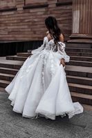 Robe de mariée à épaules dénudées à manches longues et à cœur brillant, robe de mariée en dentelle appliquée, robe de mariée de princesse Disney avec tulle scintillant