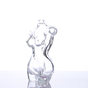 Flacone <span class=keywords><strong>di</strong></span> Profumo da <span class=keywords><strong>Donna</strong></span> dal Design Unico da 100ml, Bottiglia Vuota in Vetro - Product Image 5