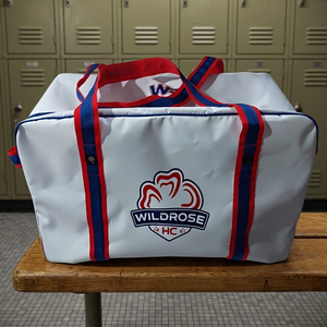 Bolsa Deportiva de PVC Blanca Wildrose HC con Correas Rojas y Azules, Cierre de Cremallera Resistente al Agua - Product Image 1