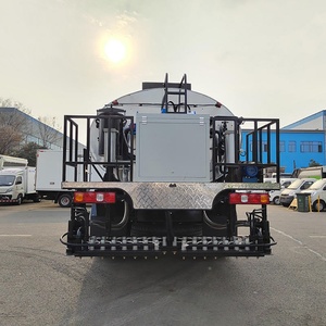 Camion épandeur d'asphalte SHACMAN L3000, camions pulvérisateurs de bitume chauffés à vendre - Product Image 6