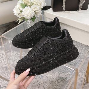 Zapatos Deportivos de Diseño de Alta Gama, Lujosos y de Alta Calidad, con Incrustaciones de Cristales y Diamantes, con Entresuela de Malla Gruesa, con Cordones - Product Image 1