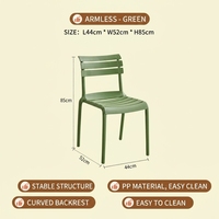 Chaise de salle à manger empilable en PP coloré, dossier à lattes, style nordique moderne, ergonomique, pour restaurant, café, bistrot, hôtel, vente en gros