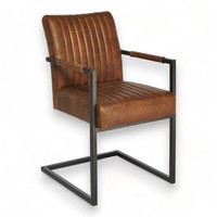 Fauteuil contemporain en cuir avec structure métallique, design élégant, coussin moelleux, structure robuste et style intemporel