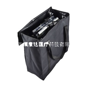 Silla de ruedas manual Shunkangda de 45 cm, blanca, ligera, plegable, para personas mayores y discapacitadas, con bolsillos de almacenamiento. - Product Image 4