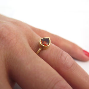 ขายส่งแหวนพลอยโกเมนทำด้วยมือสีเงิน925แข็งเครื่องประดับงานปาร์ตี้งานแต่งงานสไตล์คลาสสิก - Product Image 2