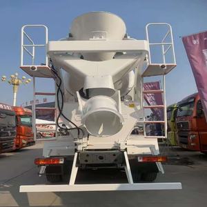 Camión Mezclador de Concreto Zoomlion 8×4 Usado de 2022 con Pocas Horas de Uso, 12m³, con Cuchilla Tipo T para Proyectos de Carreteras y Puentes - Product Image 5