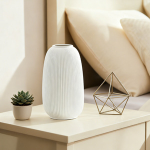Lámpara de mesa de cerámica blanca E27 LED estilo escandinavo para decoración de sala de estar - Product Image 4