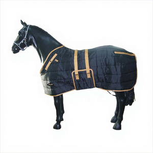 Attrezzatura per Equitazione di Alta Qualità: Coperte da Box e Tappeti per Cavalli - Product Image 5